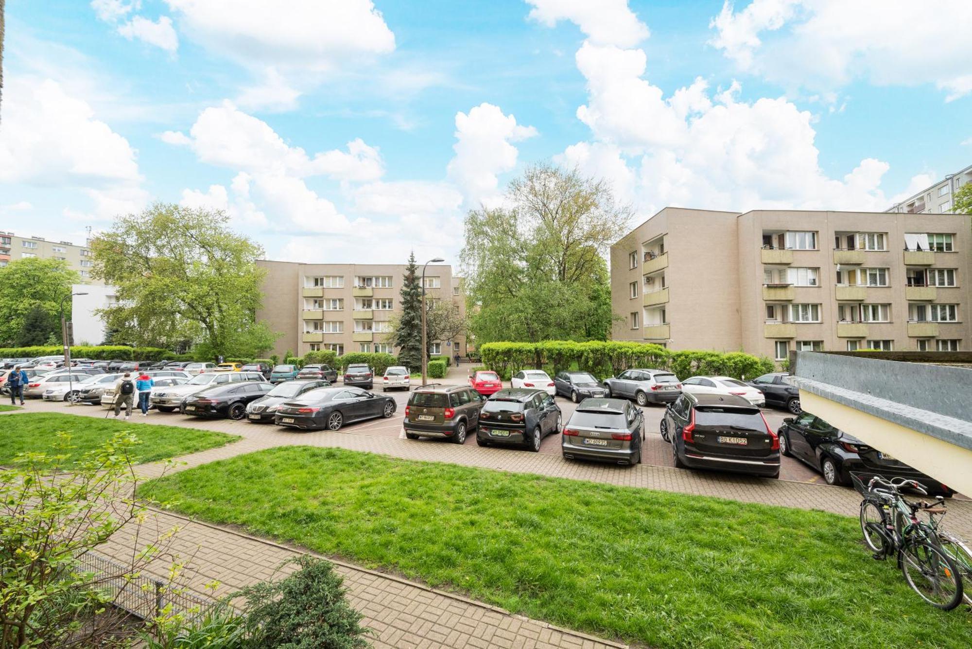 Wola Mila Standard Apartment Warsaw Exterior photo